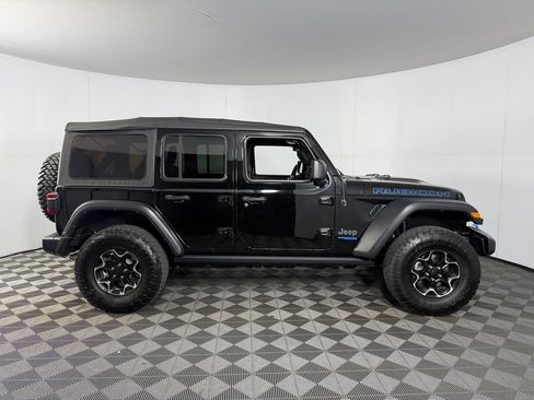 Used 2021 Jeep Wrangler Unlimited Rubicon 4xe w/ Safety Group AWD/4WD image 7