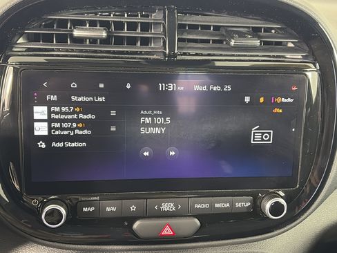 Certified 2024 Kia Soul GT-Line image 19