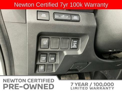 Used 2023 Nissan Frontier SV w/ Technology Package AWD/4WD image 34