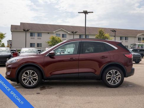 Used 2021 Ford Escape SEL image 4