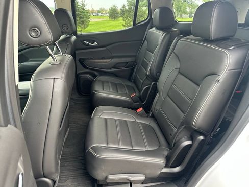 Used 2023 GMC Acadia Denali w/ Denali Ultimate Package AWD/4WD image 12