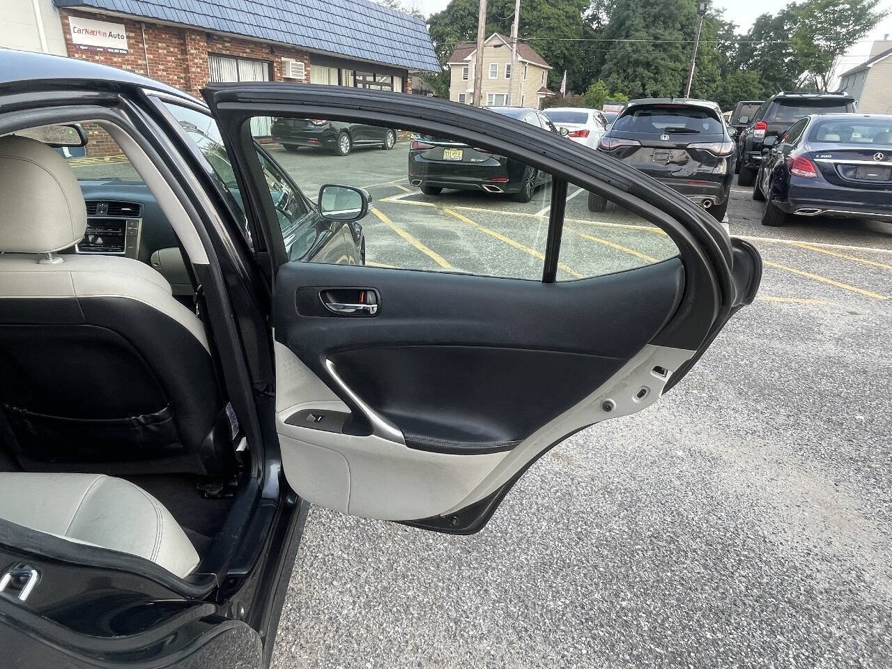 Used 2009 Lexus IS 250 AWD image 17