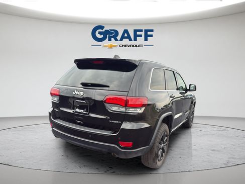 Used 2022 Jeep Grand Cherokee Laredo E AWD/4WD image 7