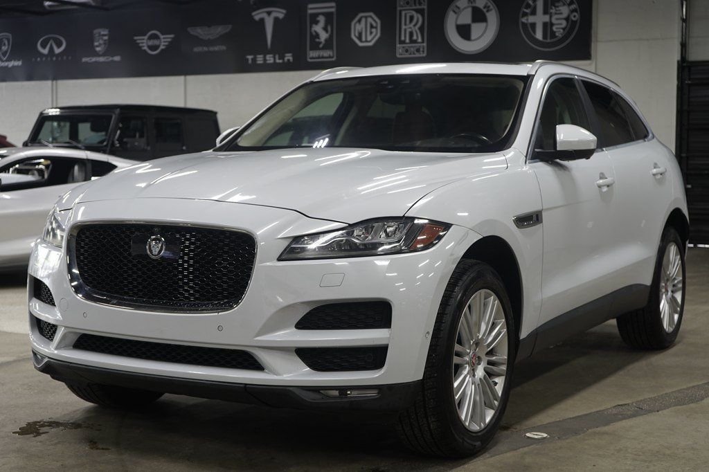 Used 2019 Jaguar F-PACE Portfolio AWD/4WD image 1