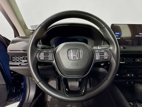 Used 2023 Honda Accord EX-L image 12
