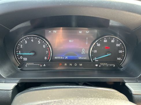 Used 2020 Ford Explorer XLT w/ Equipment Group 202A AWD/4WD image 26