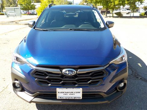 Used 2024 Subaru Crosstrek 2.0i Premium image 5