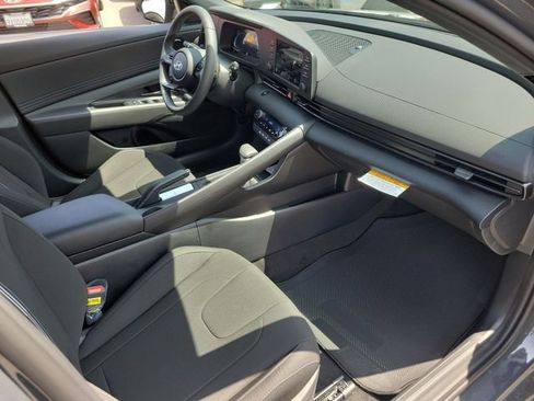 New 2026 Hyundai Elantra Sport FWD image 20