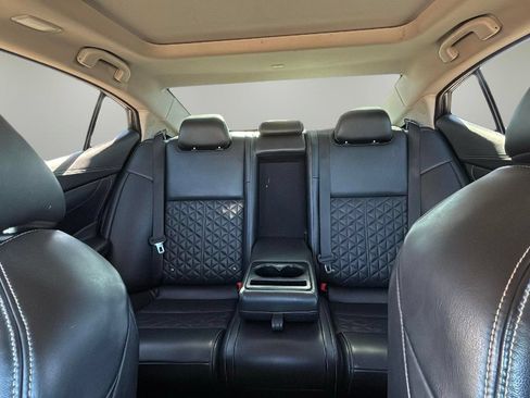 Used 2017 Nissan Maxima Platinum w/ Interior Lighting Package FWD image 12