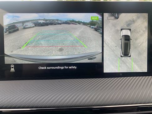 Used 2025 Nissan Kicks SR FWD image 20