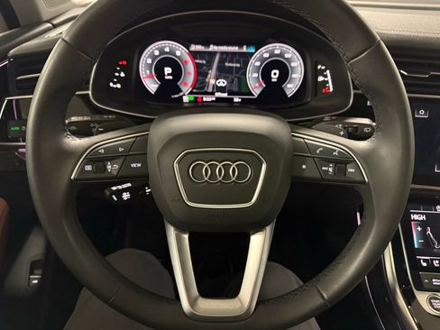 Used 2023 Audi Q7 3.0T Premium Plus image 11