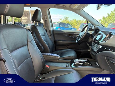Used 2019 Honda Pilot Elite image 19