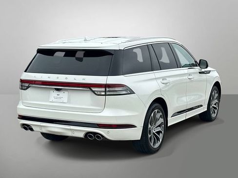 Used 2023 Lincoln Aviator Grand Touring w/ Elements Package Plus AWD/4WD image 26