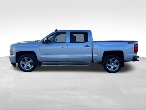 Certified 2018 Chevrolet Silverado 1500 LT w/ All Star Edition image 3
