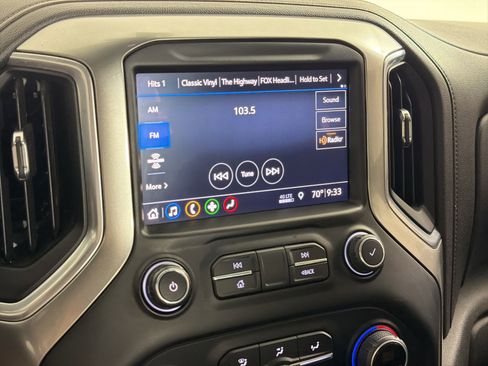 Used 2019 Chevrolet Silverado 1500 LTZ w/ LTZ Plus Package AWD/4WD image 23