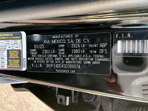 Used 2025 Kia K4 LXS image 33