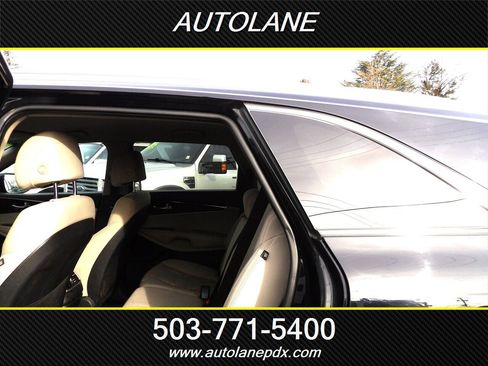 Used 2017 Kia Sorento LX w/ LX Convenience Package image 11