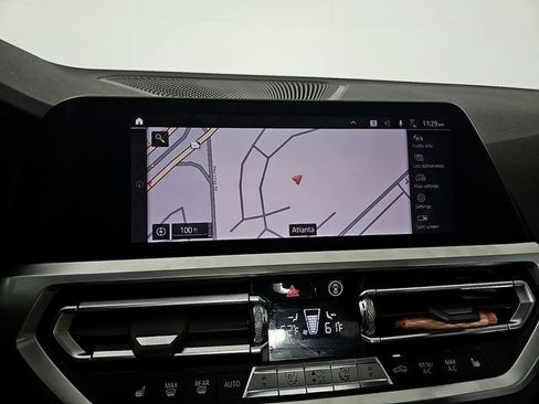 Used 2021 BMW 330i Sedan w/ Premium Package RWD image 18
