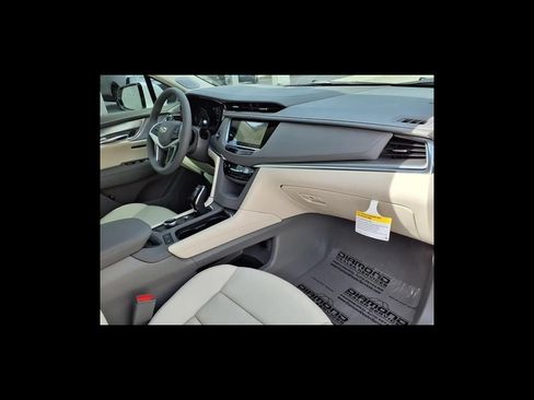 New 2026 Cadillac XT5 Premium Luxury w/ Driver Assist Package FWD image 8