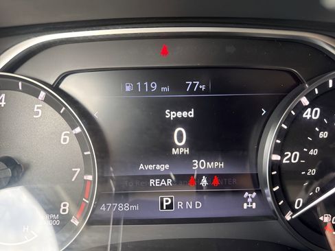 Used 2023 Nissan Frontier SV image 23