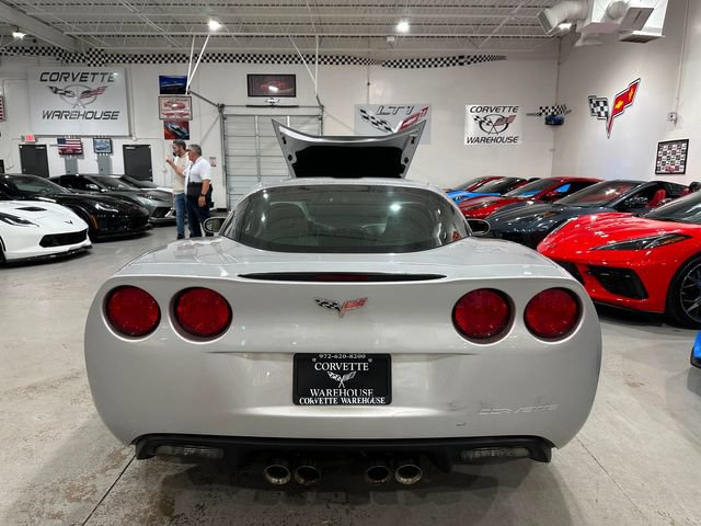 Used 2009 Chevrolet Corvette Coupe w/ Preferred Equipment Group RWD image 26
