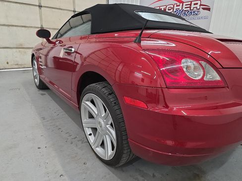 Used 2005 Chrysler Crossfire Limited image 11