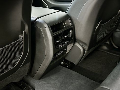 Used 2023 Jeep Grand Cherokee Limited AWD/4WD image 28