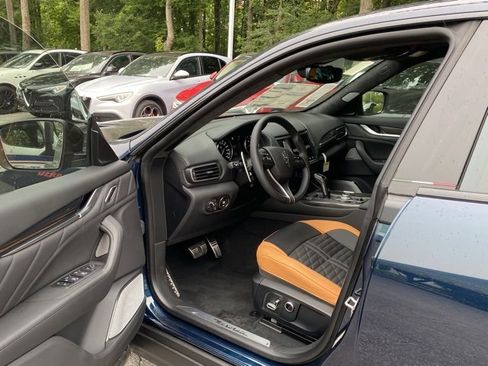 New 2024 Maserati Levante Trofeo image 20