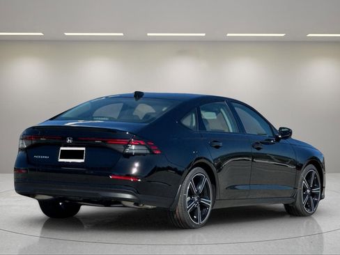 New 2026 Honda Accord SE image 5