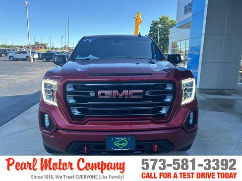 Certified 2021 GMC Sierra 1500 AT4 AWD/4WD image 2