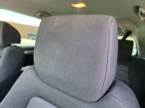 Used 2019 Honda CR-V LX image 15