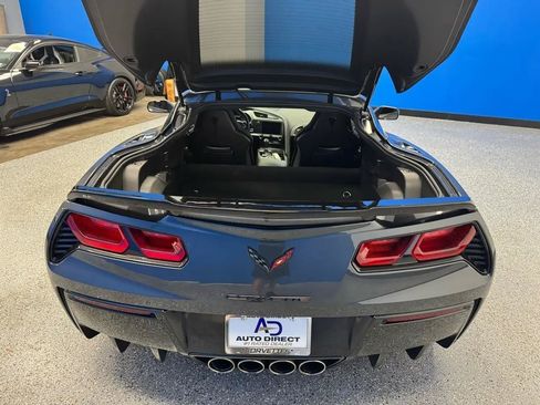 Used 2018 Chevrolet Corvette Stingray Coupe w/ Carbon Flash Badge Package RWD image 24