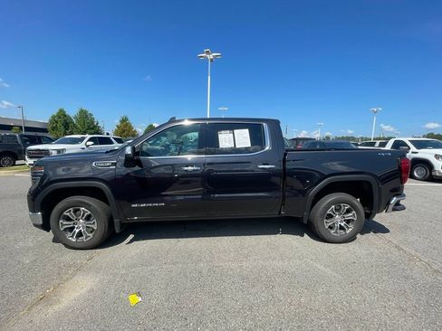 Used 2026 GMC Sierra 1500 SLT AWD/4WD image 4