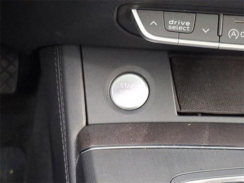 Used 2020 Audi Q5 2.0T Premium Plus w/ Premium Plus Package image 26