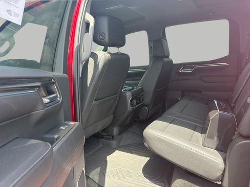 Used 2023 Chevrolet Silverado 1500 LTZ AWD/4WD image 23