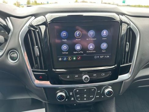 Used 2023 Chevrolet Traverse LT FWD image 26
