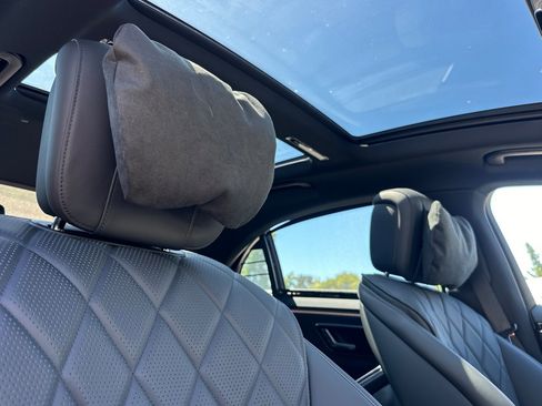 New 2025 Mercedes-Benz S 580e 4MATIC Sedan image 14