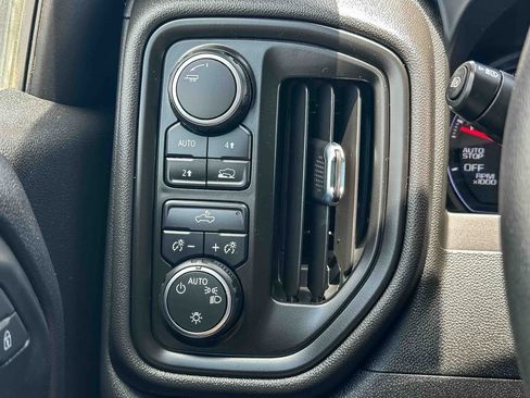 Used 2023 Chevrolet Silverado 1500 Custom AWD/4WD image 33