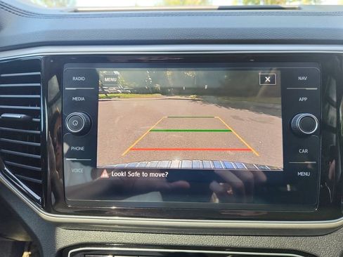 Used 2019 Volkswagen Atlas SEL Premium AWD/4WD image 16