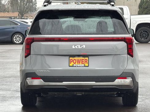 New 2026 Kia Carnival SX FWD image 5