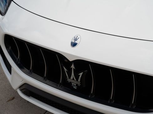 Used 2023 Maserati Grecale GT AWD/4WD image 9