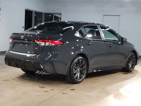 Certified 2024 Toyota Corolla SE w/ SE Premium Package image 7