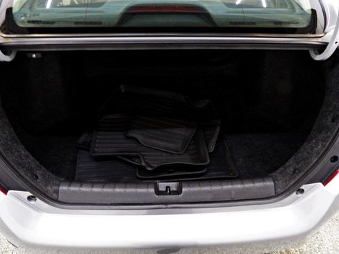 Used 2018 Honda Civic LX image 13
