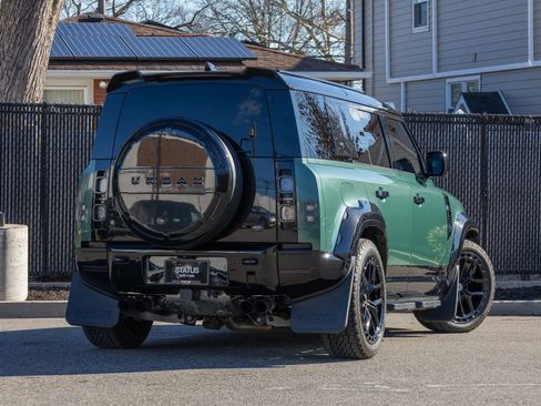 Used 2024 Land Rover Defender 110 V8 image 23