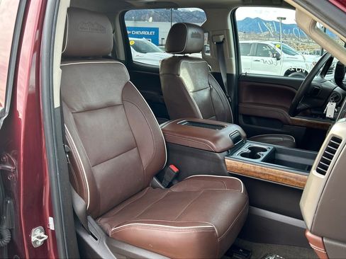 Used 2016 Chevrolet Silverado 2500 High Country w/ Duramax Plus Package image 18