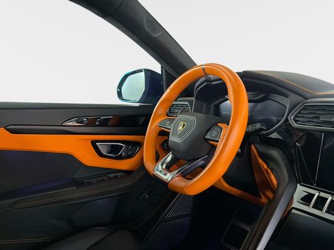 Used 2023 Lamborghini Urus S AWD/4WD image 29
