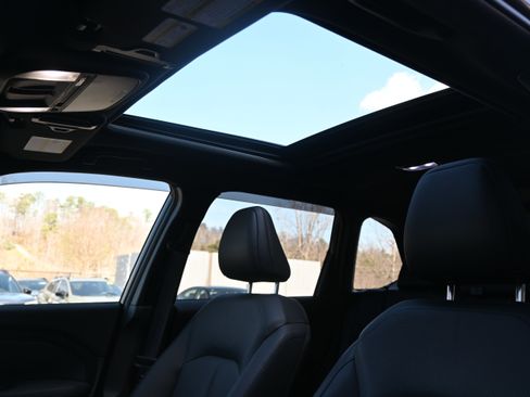 Used 2025 Subaru Forester Limited w/ Popular Package #2 image 30