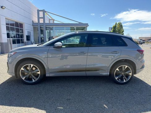 Used 2023 Audi Q4 e-tron Premium Plus w/ Premium Plus AWD/4WD image 15