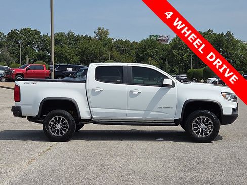 Used 2022 Chevrolet Colorado ZR2 w/ LPO, Power Package AWD/4WD image 6