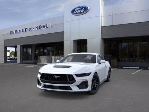 New 2026 Ford Mustang GT image 2